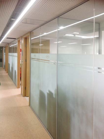 �β�����