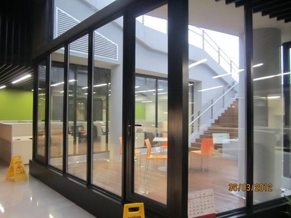 �β�����